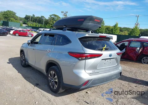 2020 Toyota Highlander Hybrid Xle z USA, uszkodzony, nr VIN 5TDHBRCH3LS503610